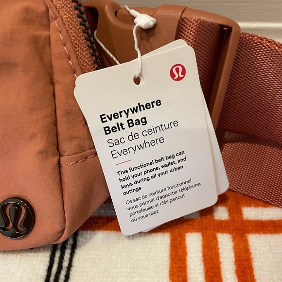 Lululemon Belt Bag Ancient Copper 1L NWT - Picture 6 of 7